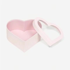Коробка для сладостей с окном "Сердце" 26х24х11,5 см 10541961