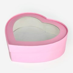 Коробка для сладостей с окном "Сердце" Розовая 21,5х18х3,5 см 071213